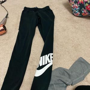 Nike leggings